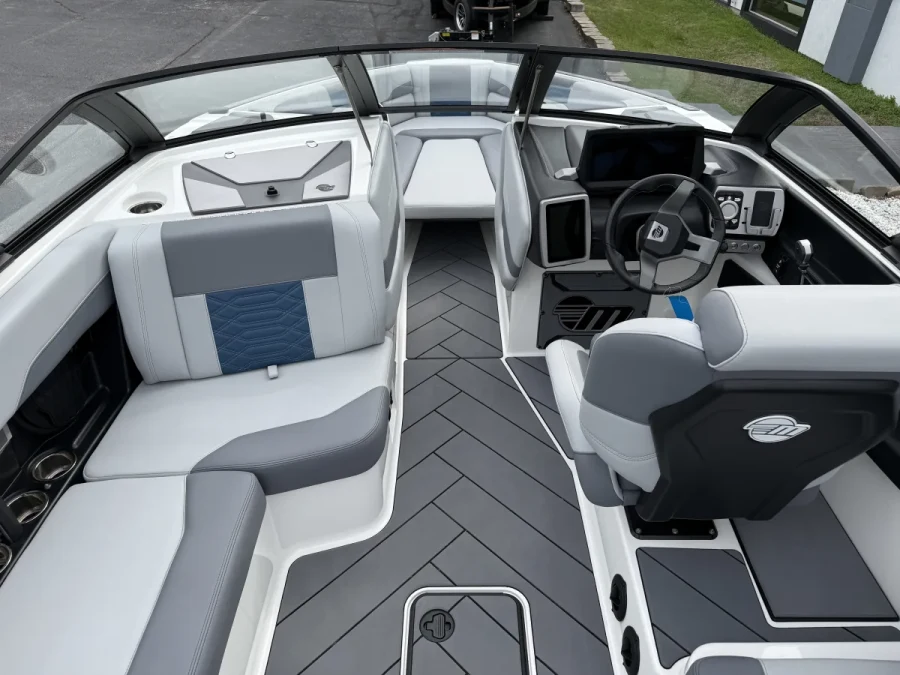 2023 Malibu Boats Wakesetter 26 LSV for sale in Springfield, Missouri