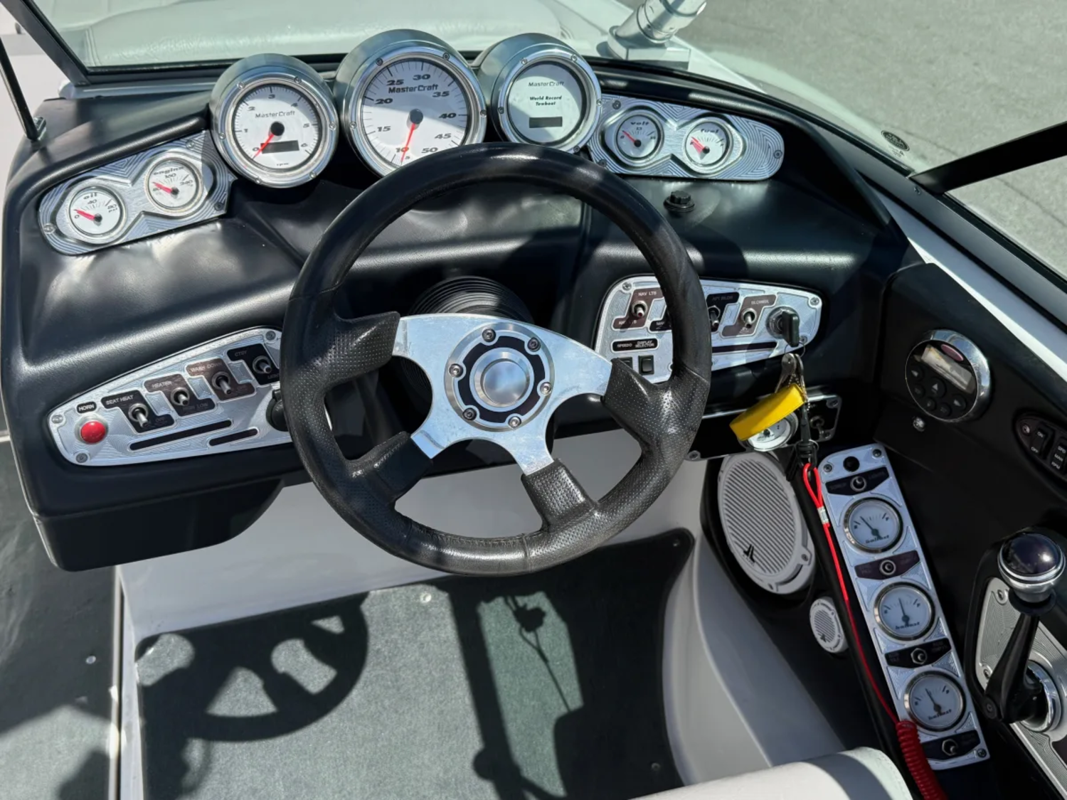 2007 24' MasterCraft X45 Bowrider