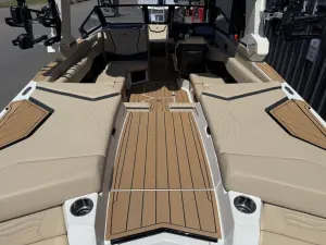 2026-nautique-g23-129049-image8