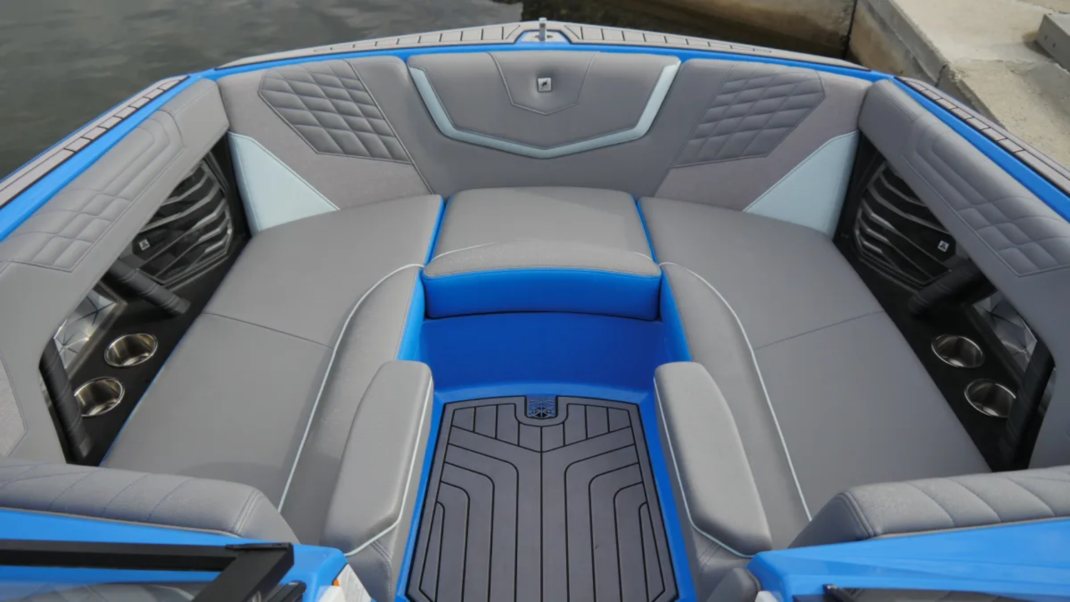 2023 Nautique G23 with new Boatmate Trailer