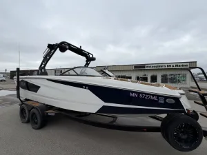 2023 Heyday Boats WT Surf for sale in Fargo, North Dakota