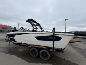 2023 Heyday Boats WT Surf for sale in Fargo, North Dakota