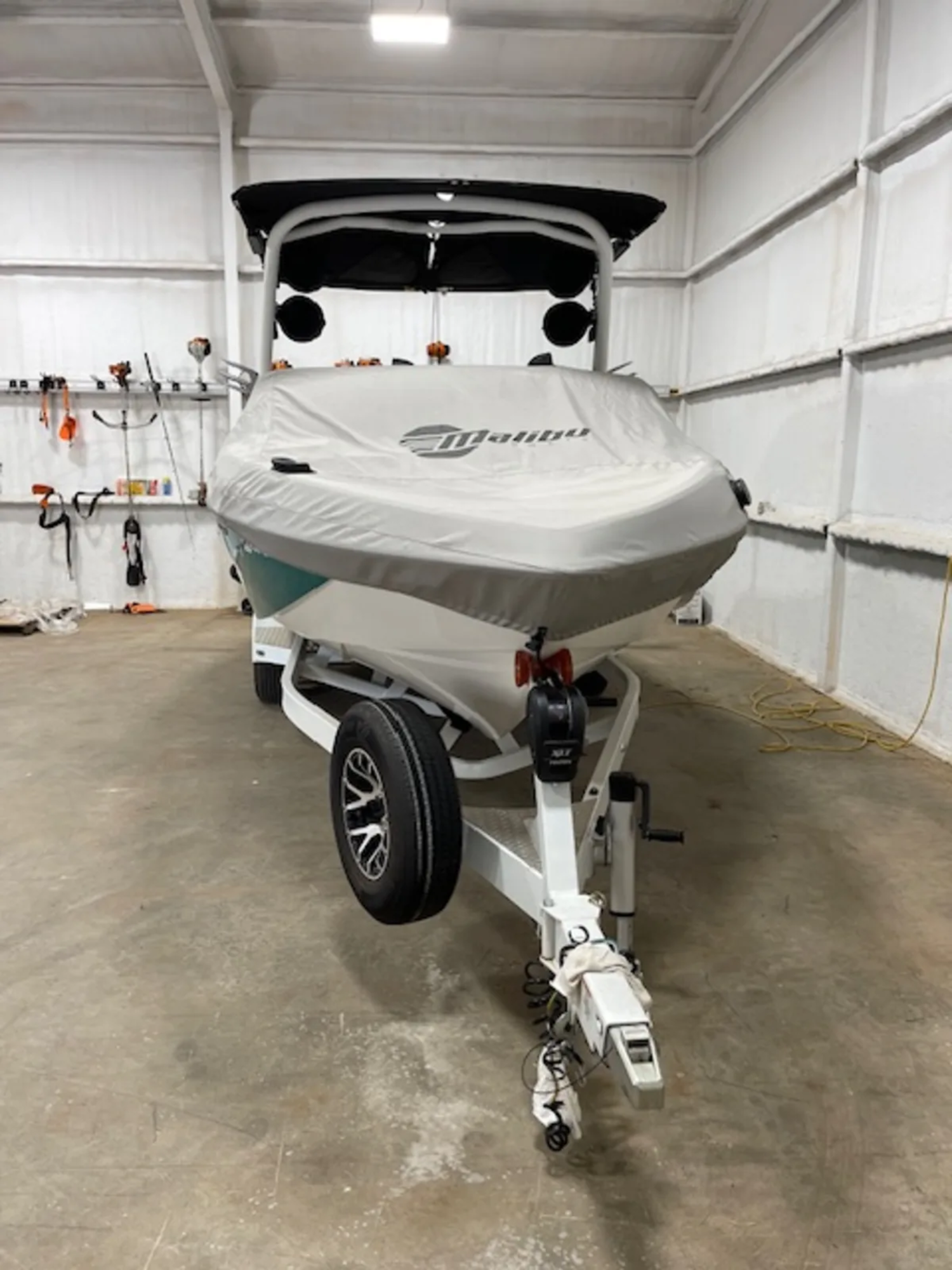 2021 Malibu Boats Wakesetter 23 LSV