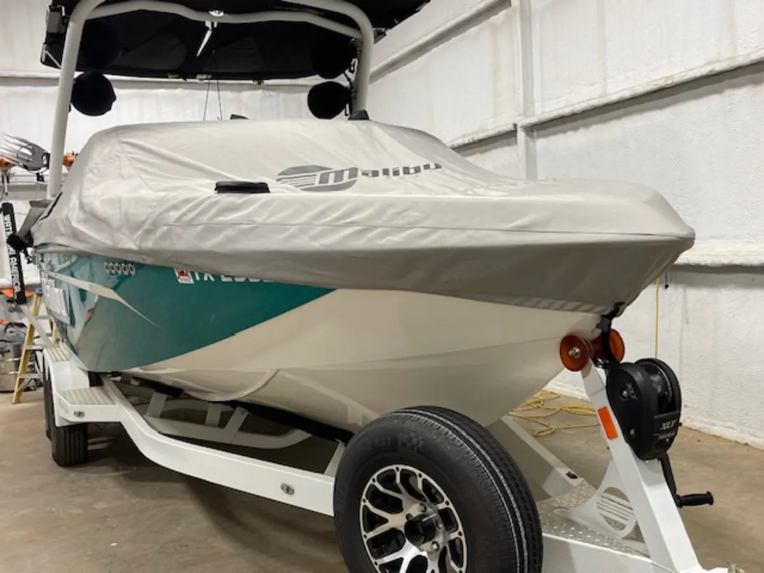 2021 Malibu Boats Wakesetter 23 LSV