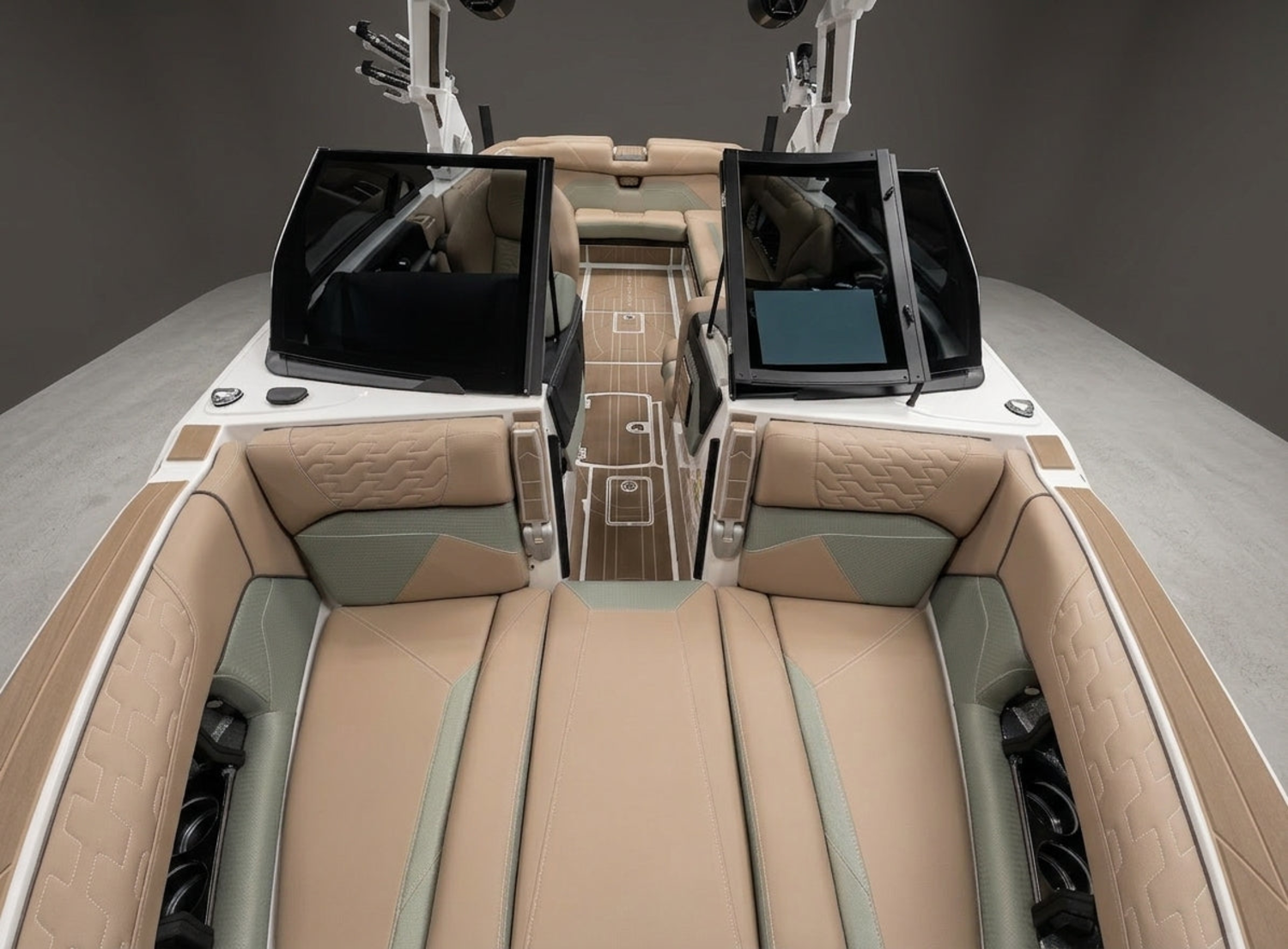 2026 Centurion Boats Ri245