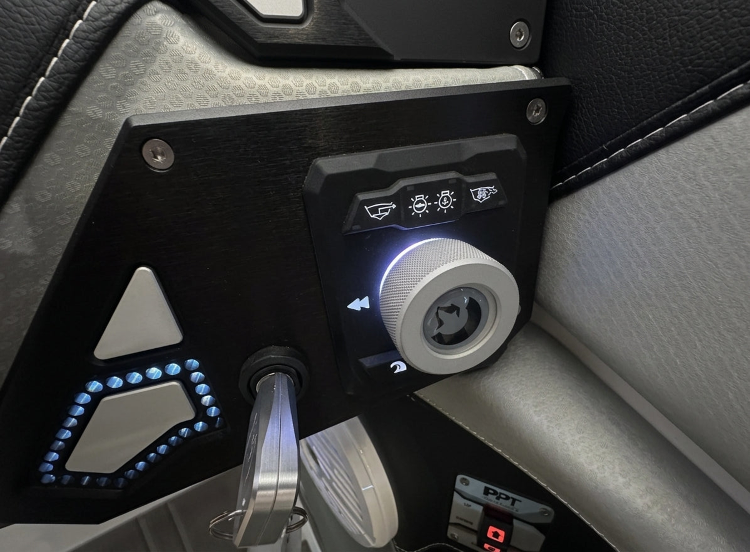 2026 Centurion Boats Ri245