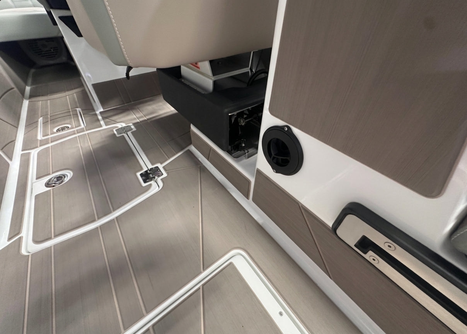 2026 Centurion Boats Ri245