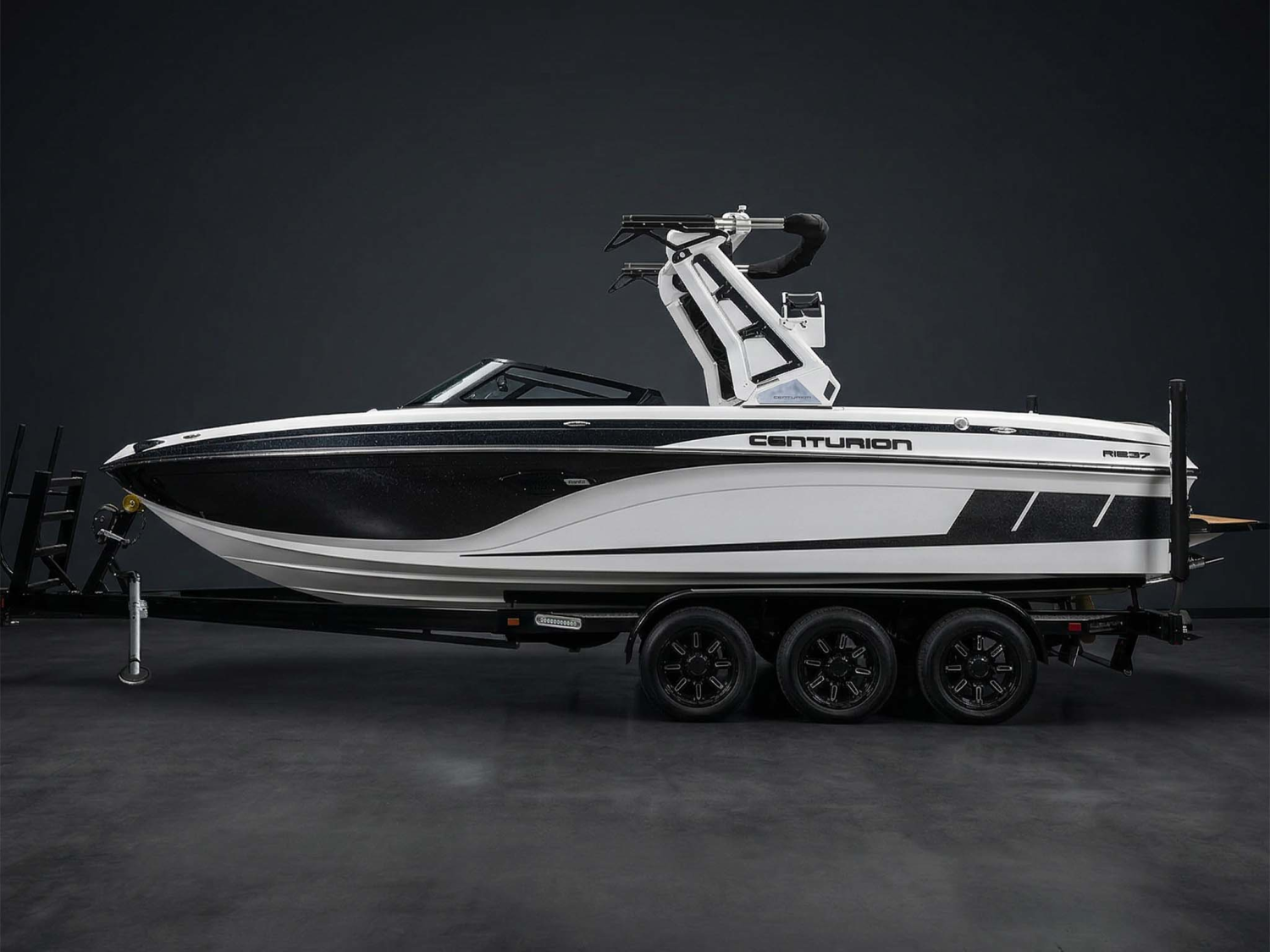 2020 Centurion Boats Ri237