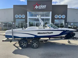 2016 Mastercraft Boats ProStar for sale in Traverse City, Michigan