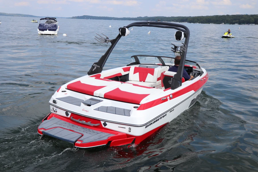 2022 Malibu Boats Wakesetter VTX for sale in Fontana, Wisconsin