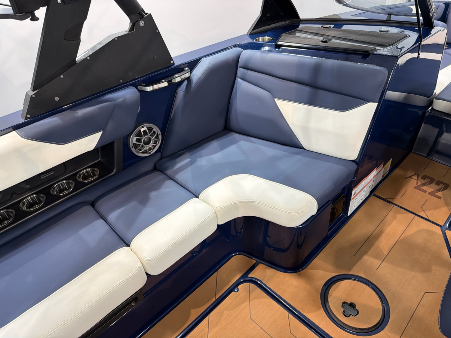 2021 Axis A22