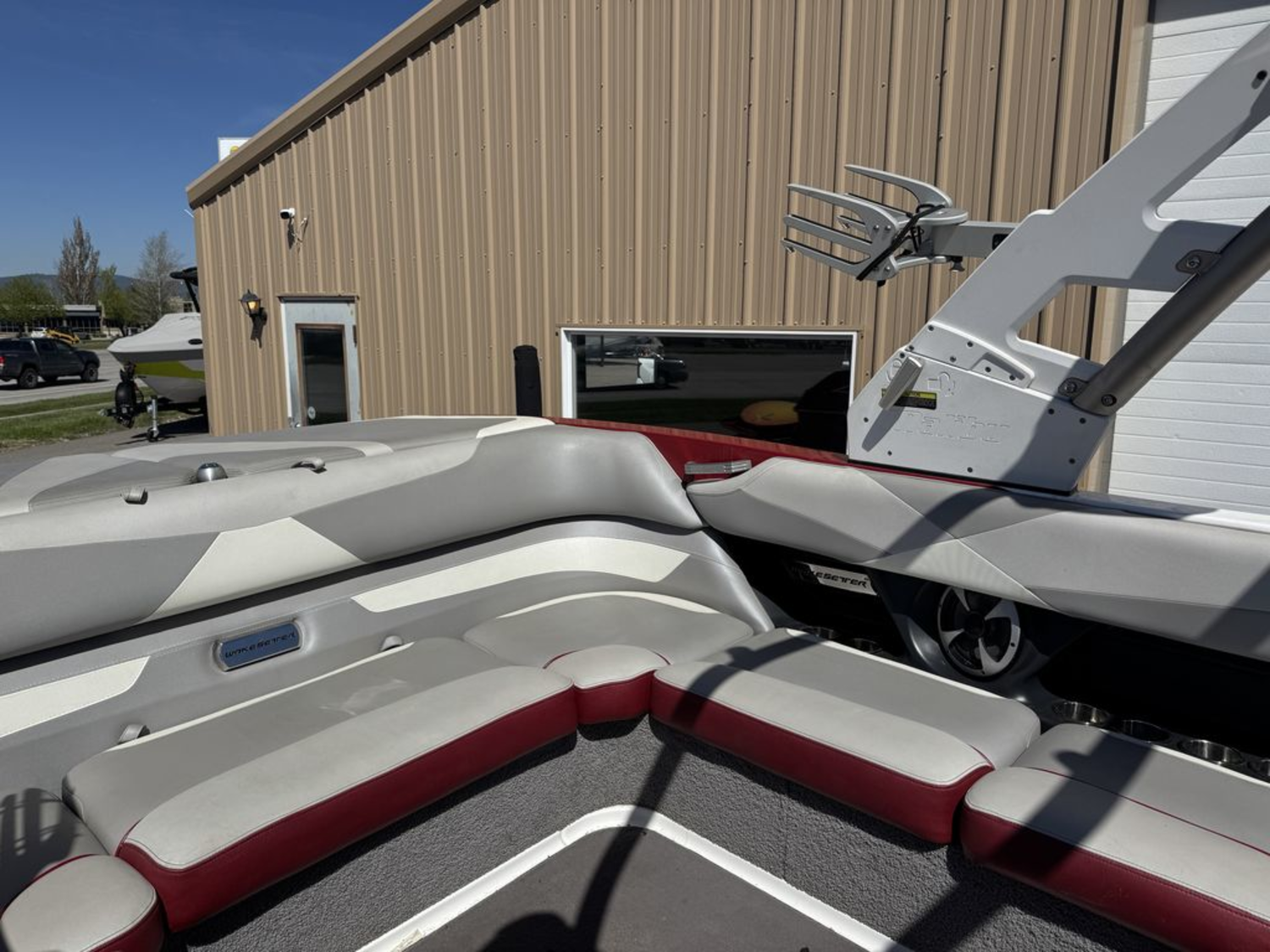 2017 Malibu Boats 23 LSV