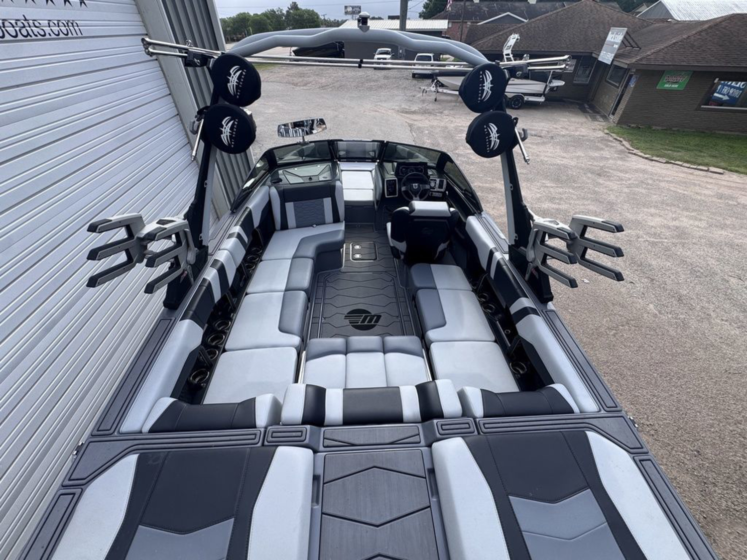 2024 Malibu Boats 23 MXZ