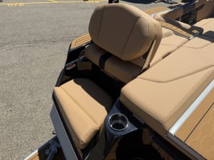 2026-mastercraft-xt22-129087-image12