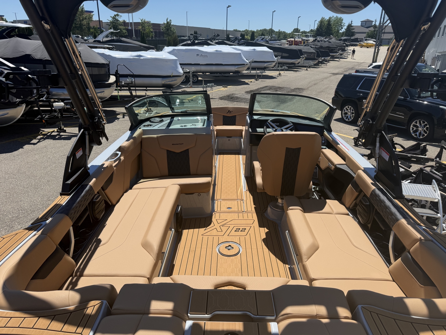 2026 MasterCraft XT22