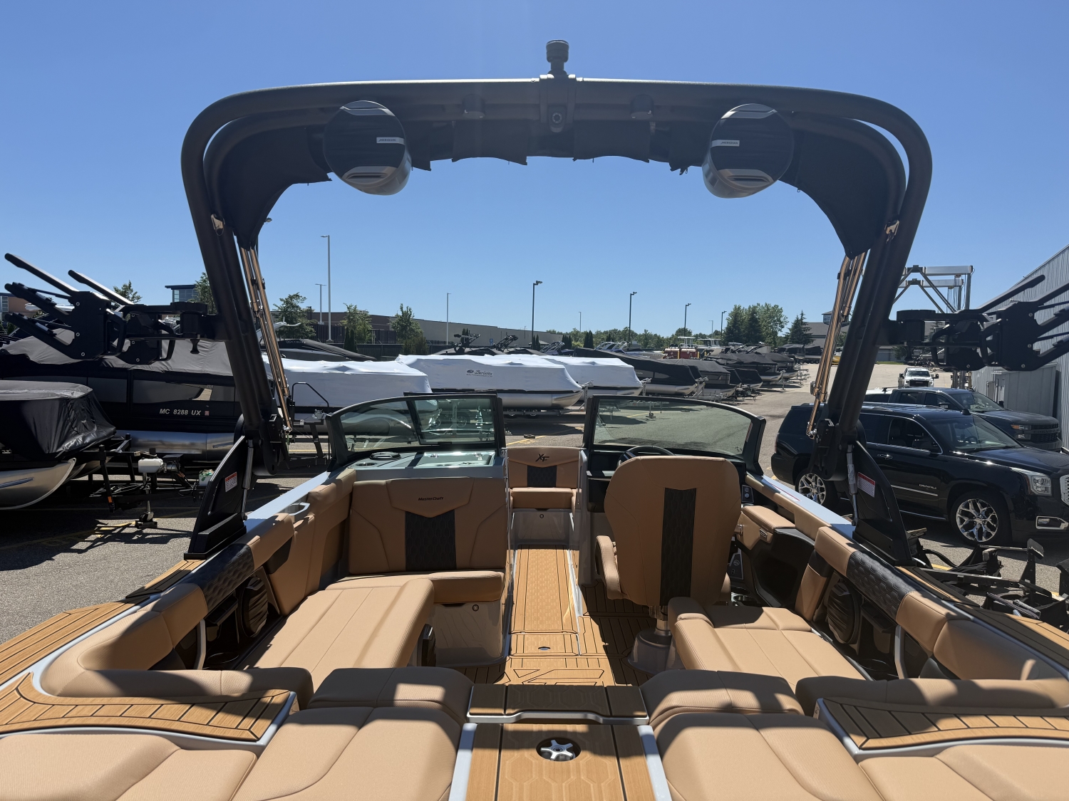 2026 MasterCraft XT22