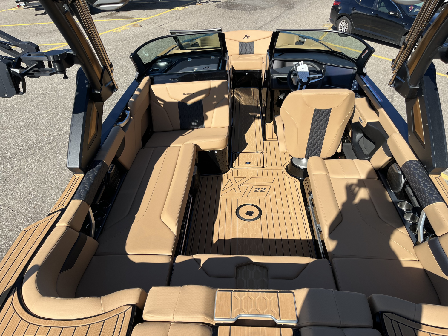 2026 MasterCraft XT22