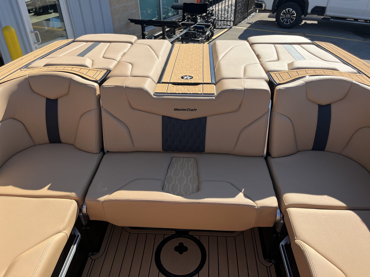2026 MasterCraft XT22