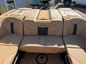 2026-mastercraft-xt22-129088-image13