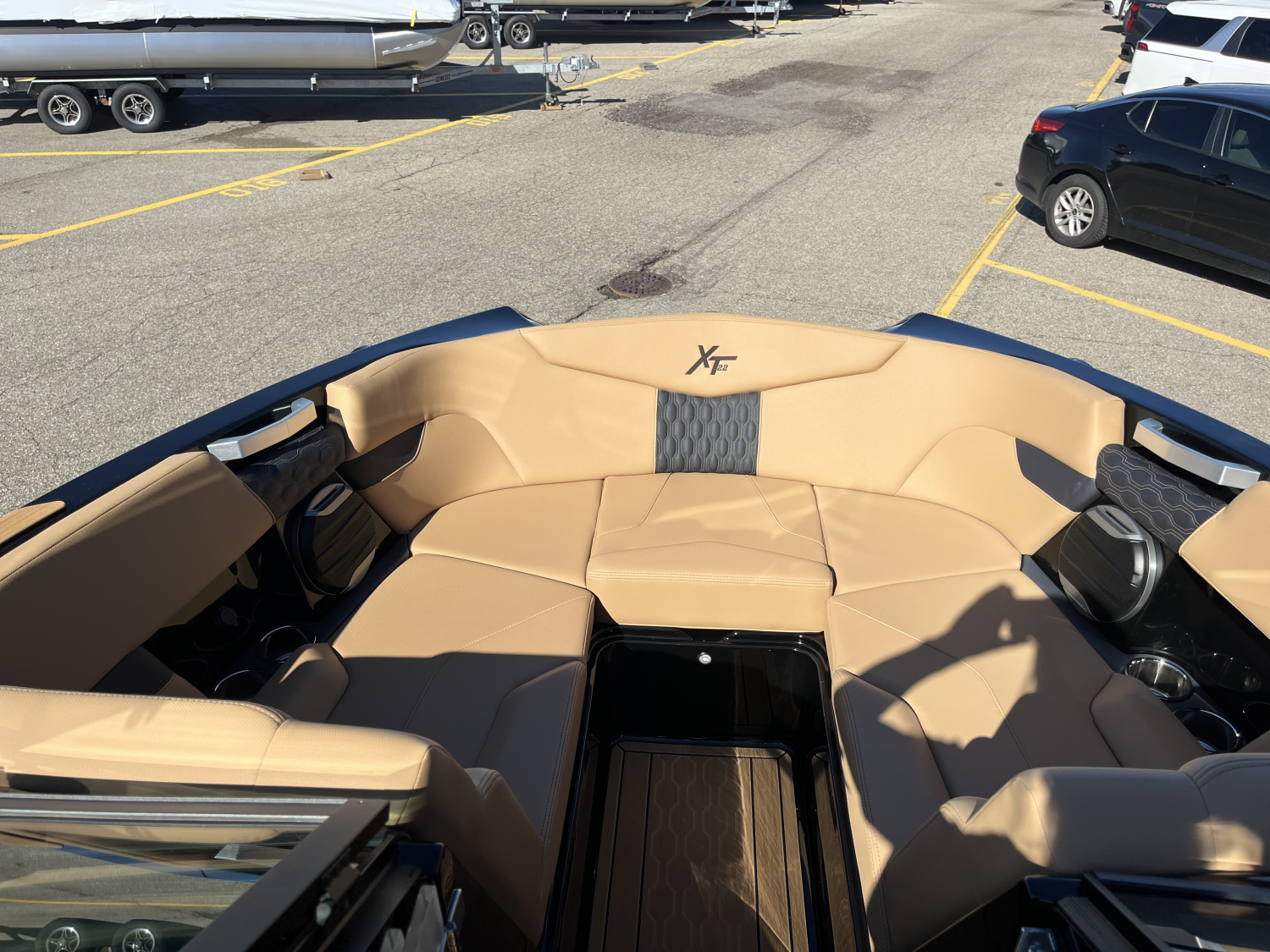 2026 MasterCraft XT22