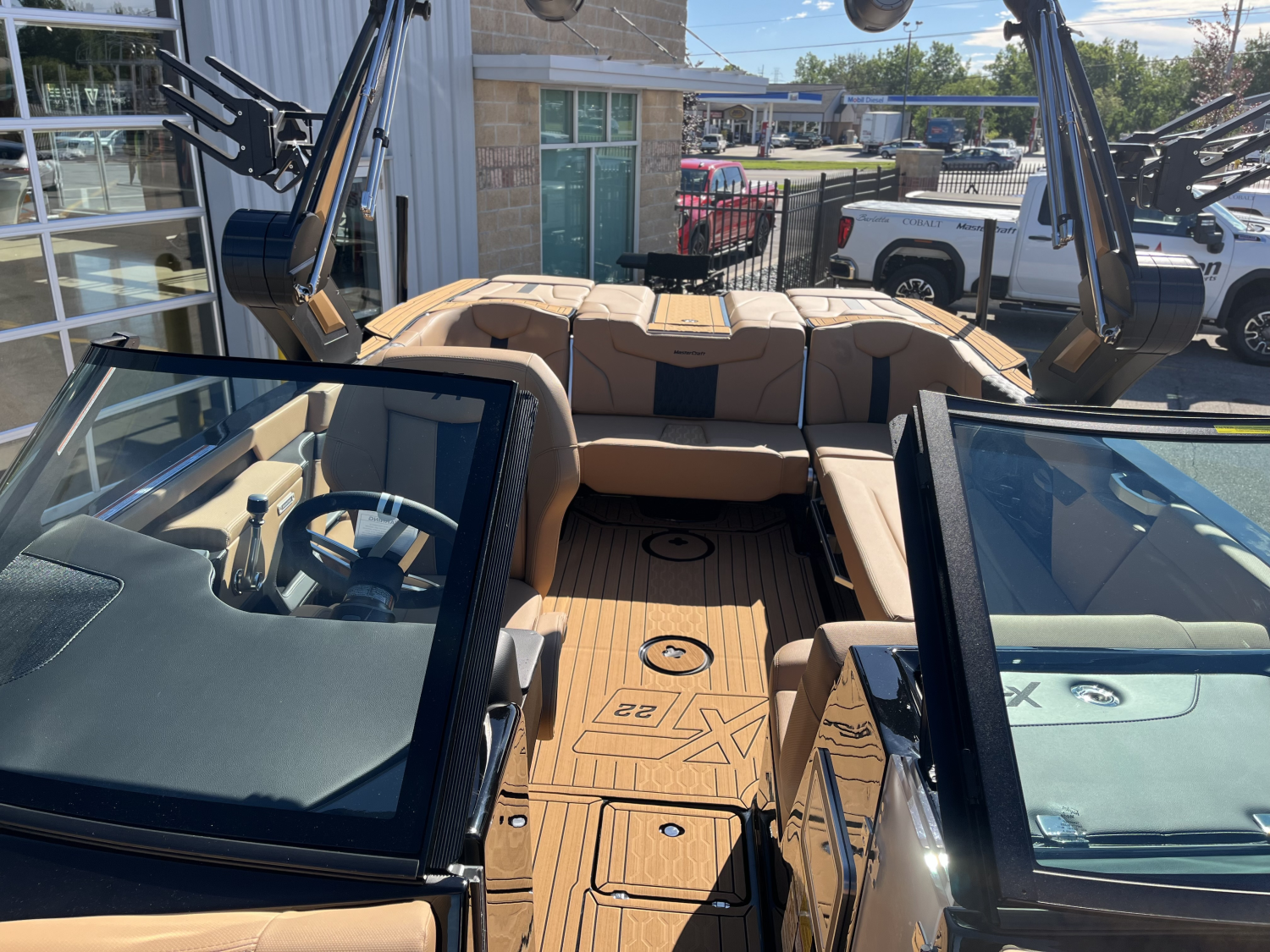 2026 MasterCraft XT22
