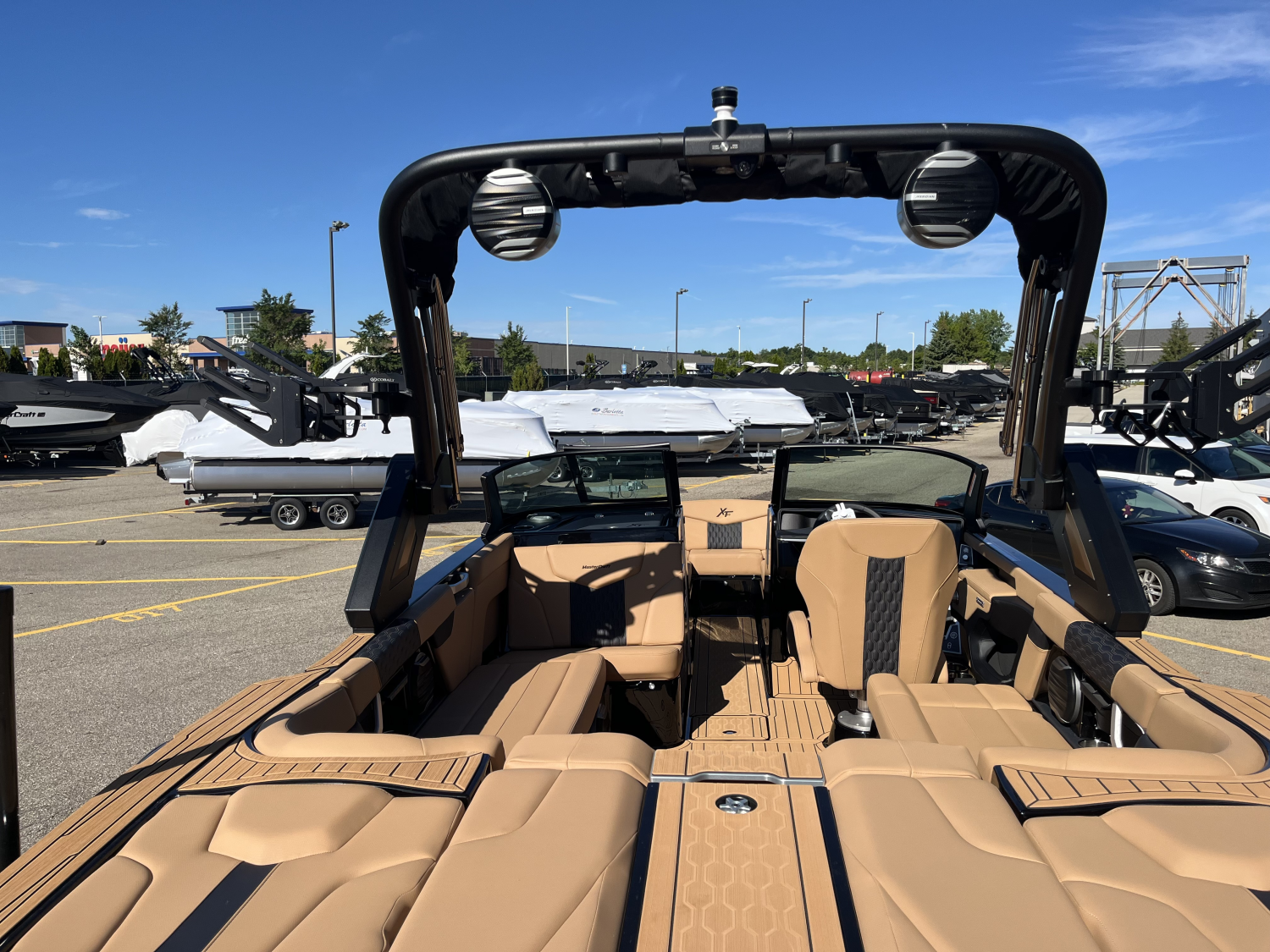 2026 MasterCraft XT22