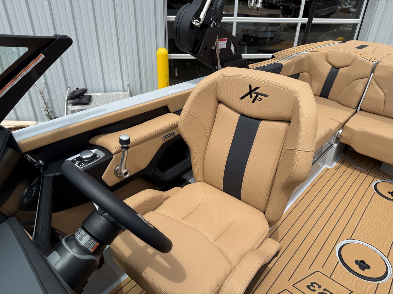 2026 MasterCraft XT23