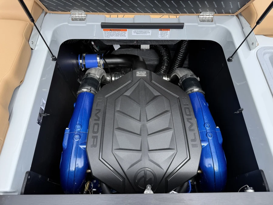 2026-mastercraft-xt23-129089-image25