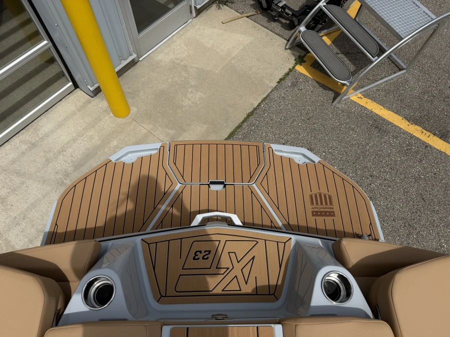 2026-mastercraft-xt23-129089-image26