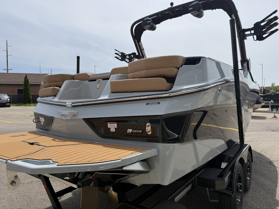 2026-mastercraft-xt23-129089-image5