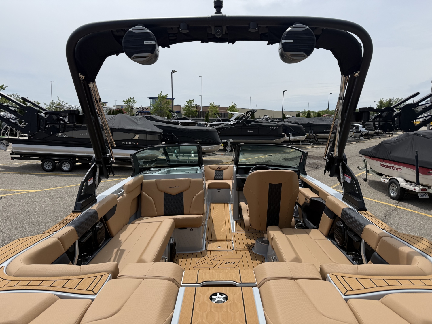 2026 MasterCraft XT23