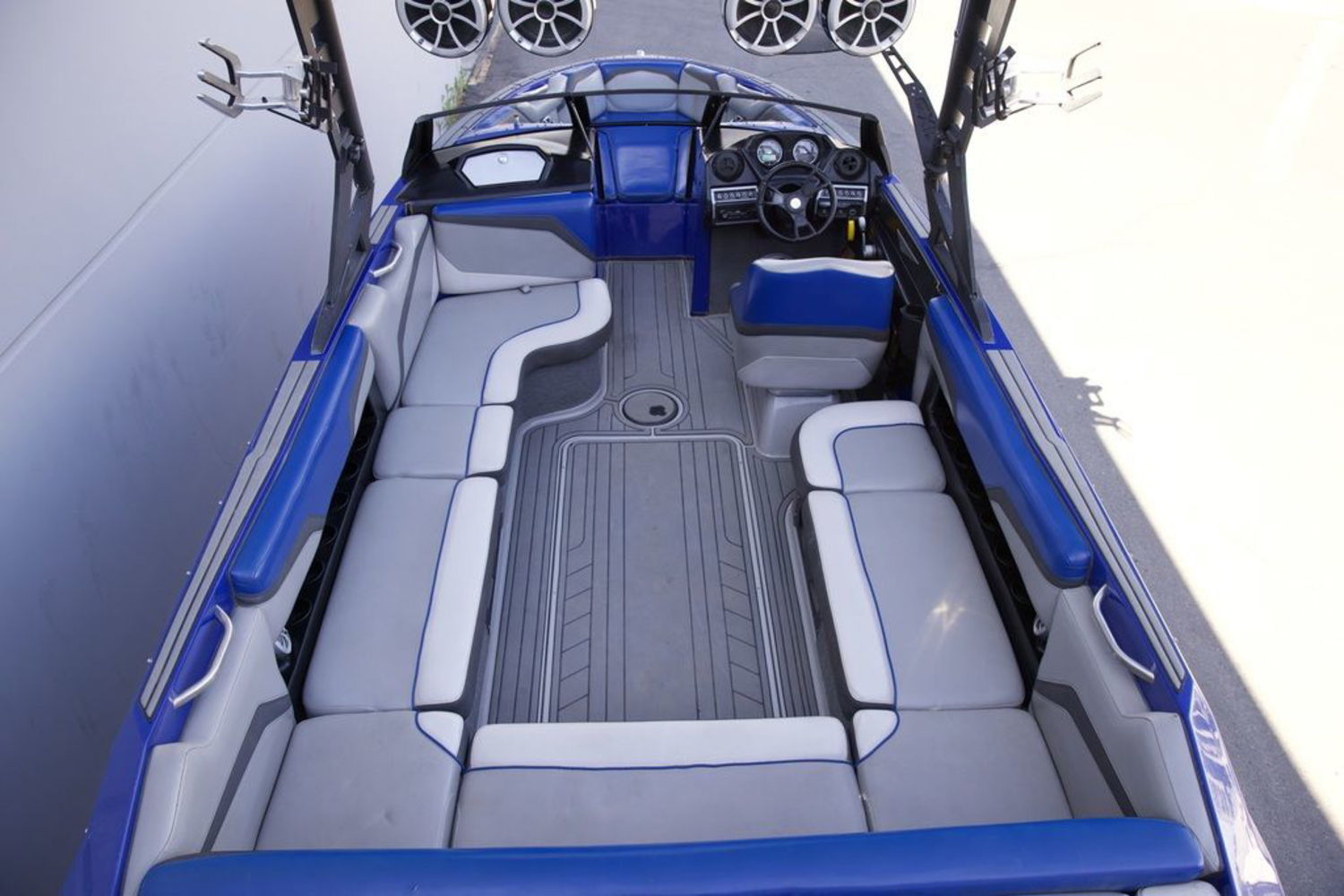 2015 Axis Wake Research T23