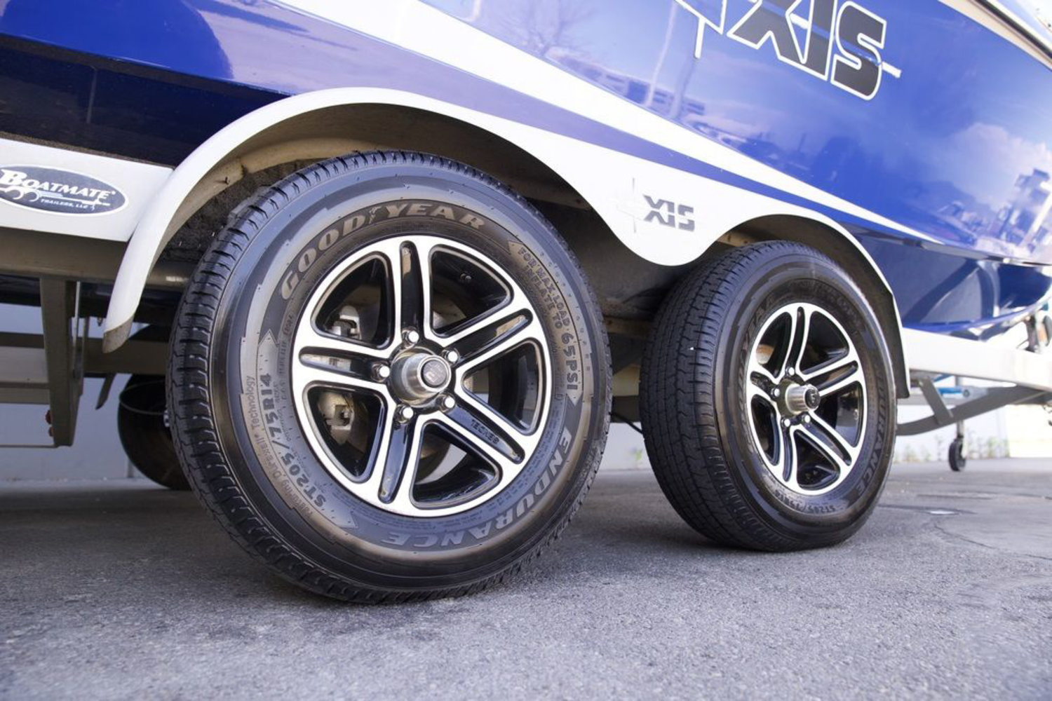 2015 Axis Wake Research T23