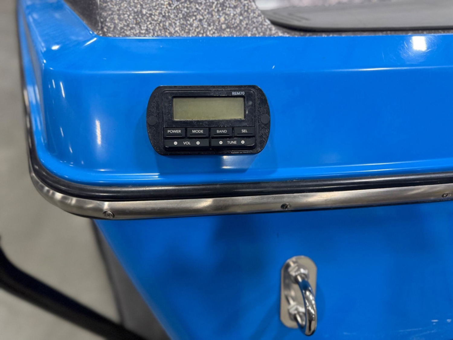 2017 Axis Wake Research A20