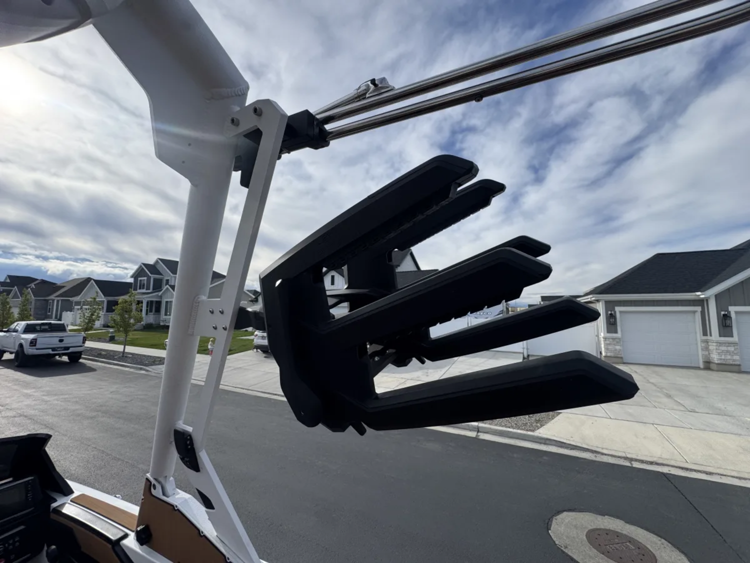 2024 Axis T235 M6 173 Hours Loaded Premium Color Combo