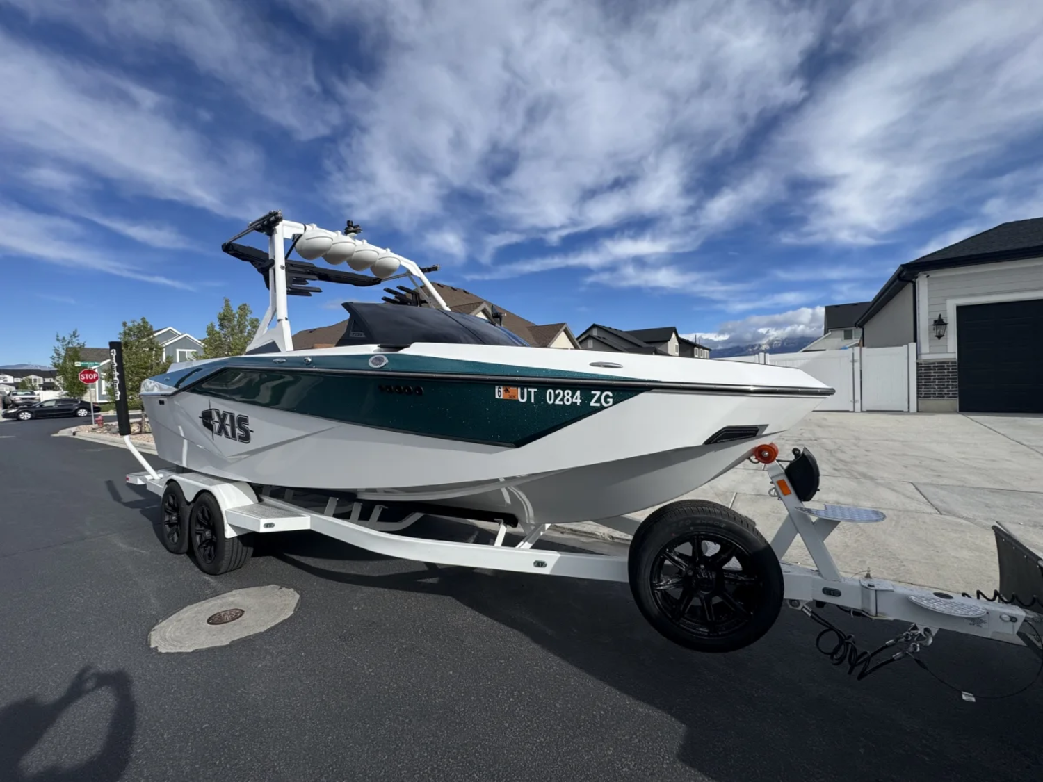 2024 Axis T235 M6 173 Hours Loaded Premium Color Combo