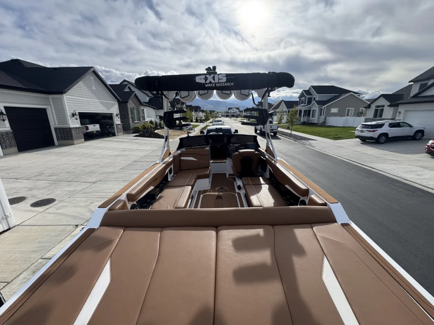 2024 Axis T235 M6 173 Hours Loaded Premium Color Combo