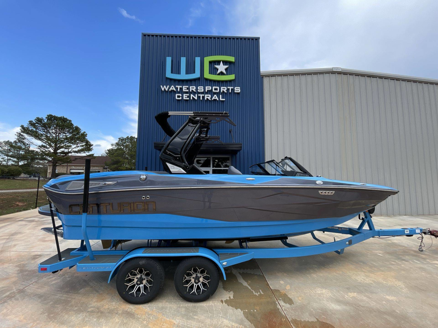 2025 Centurion NV213