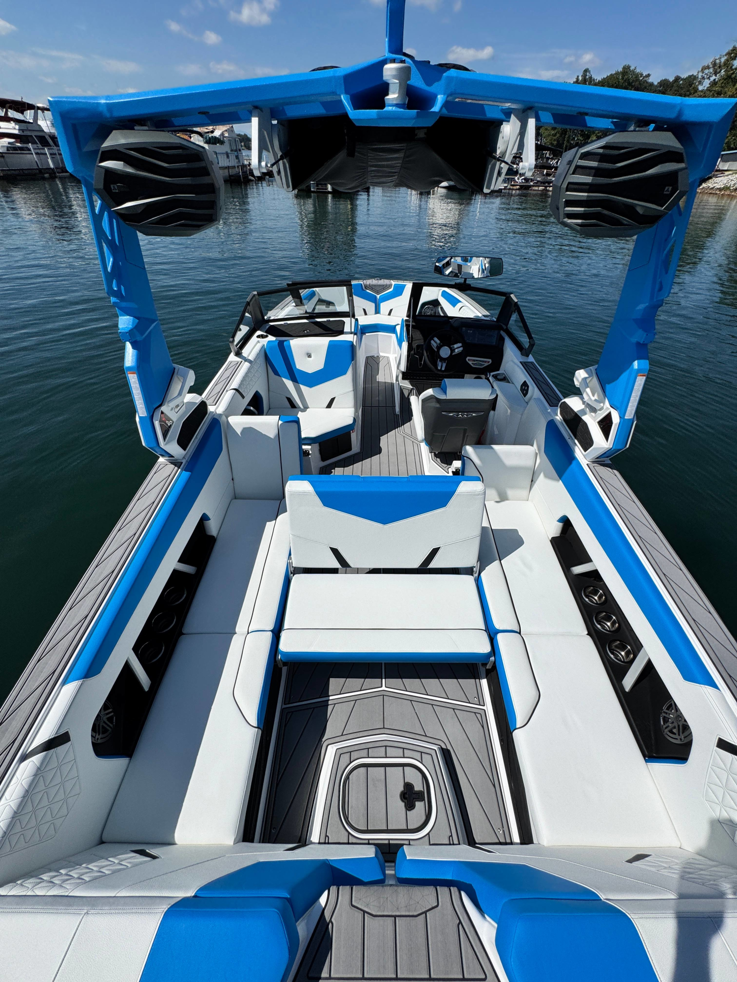 2026 Nautique GS24