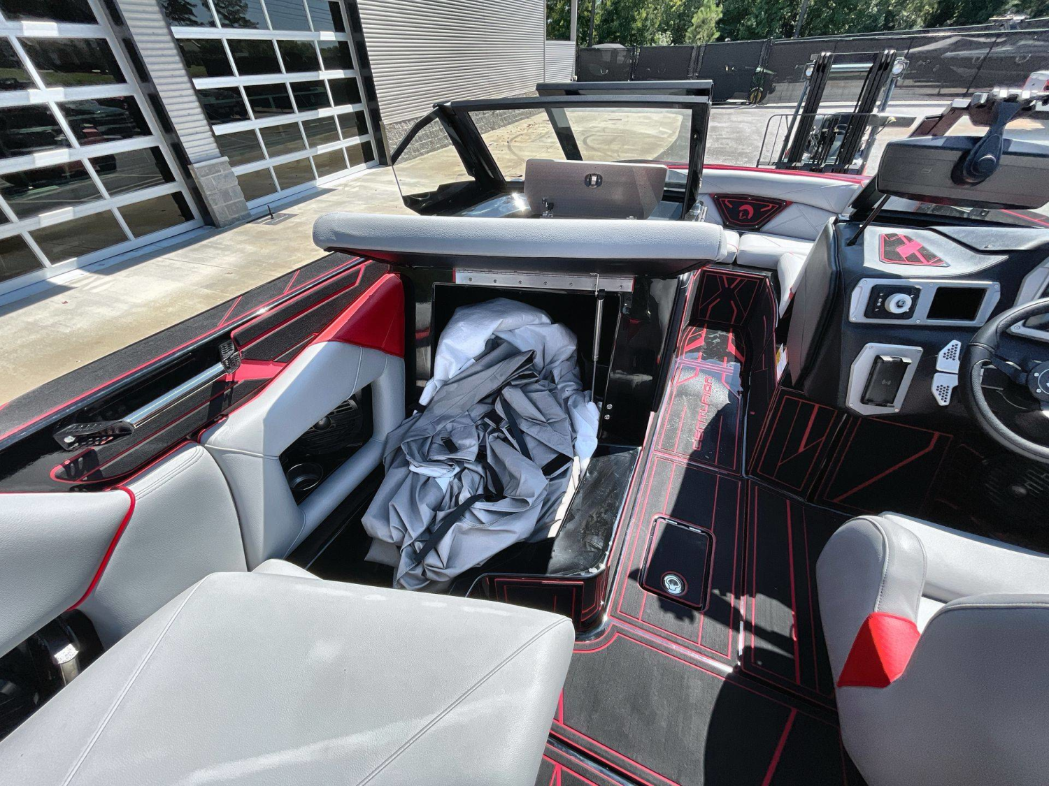 2026 Centurion NV233