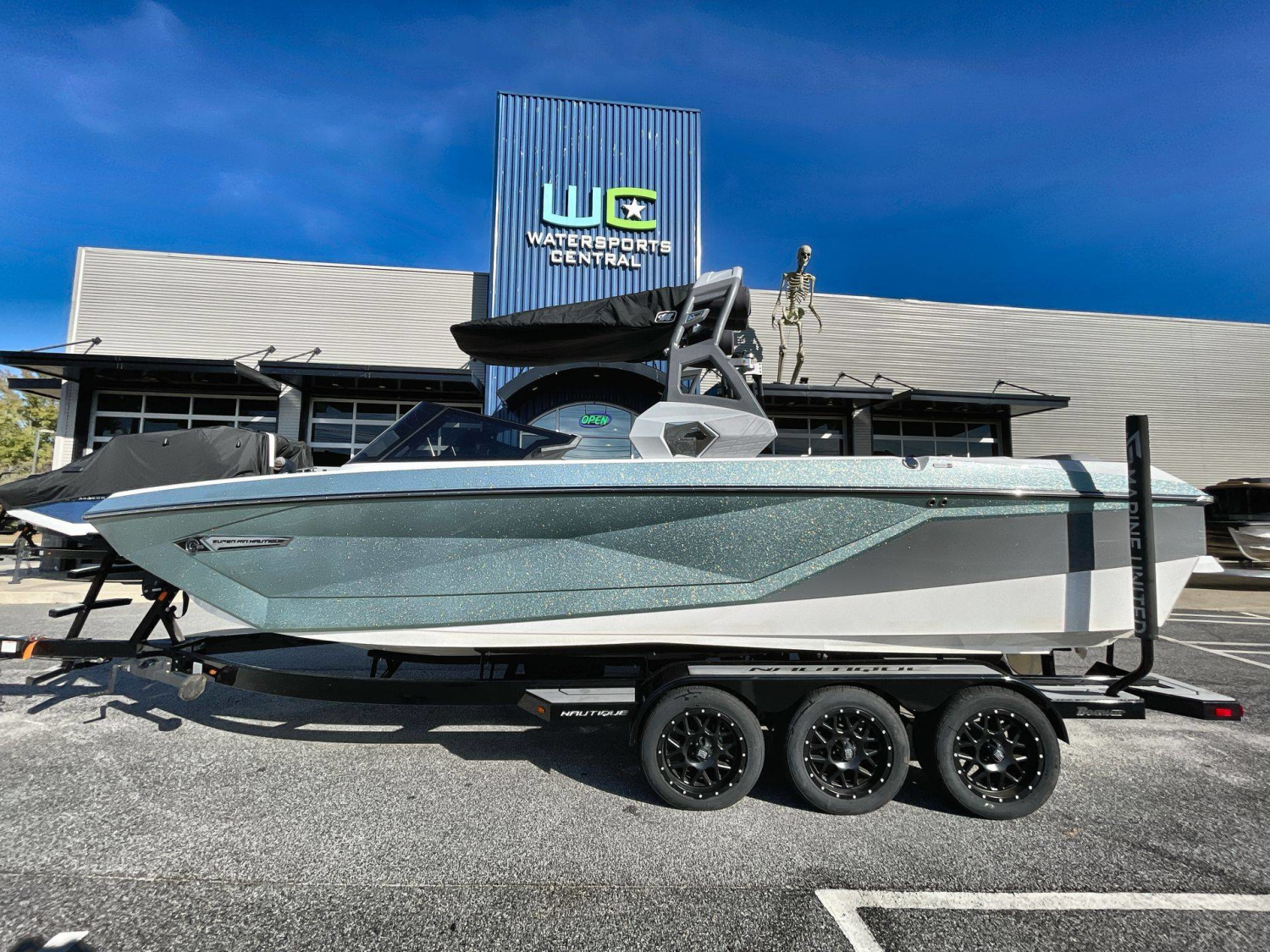 2021 Nautique G25