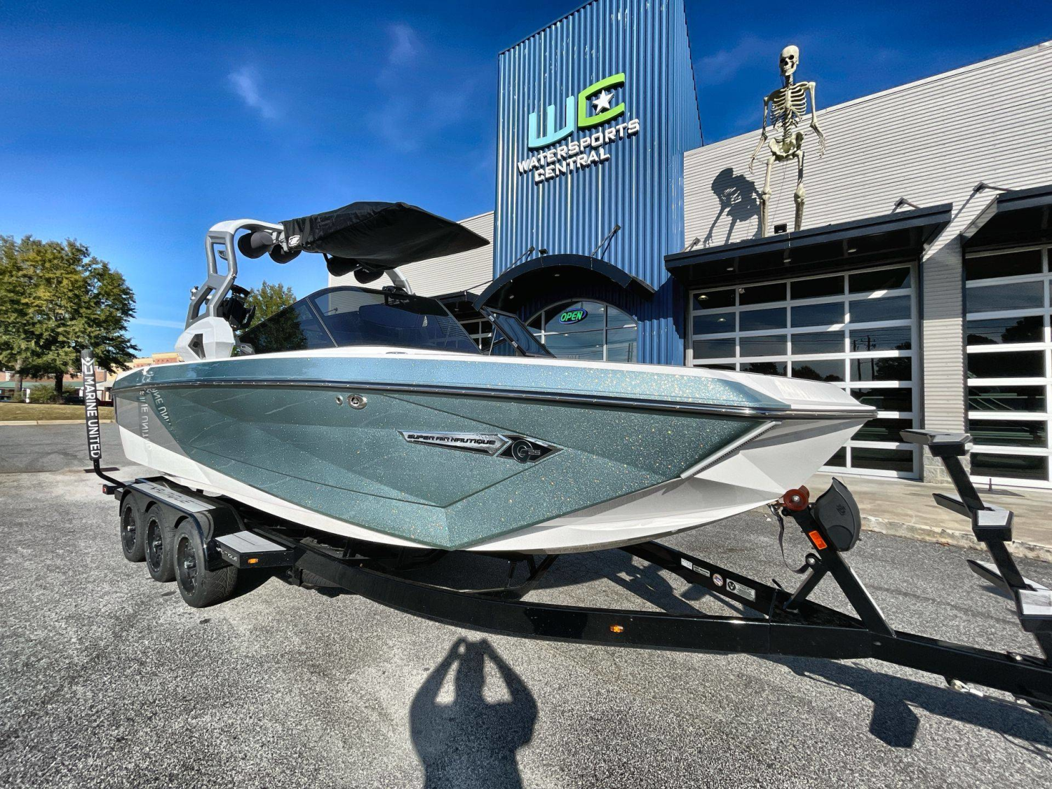 2021 Nautique G25