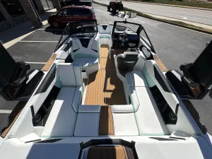 2026-nautique-s21-129153-image28