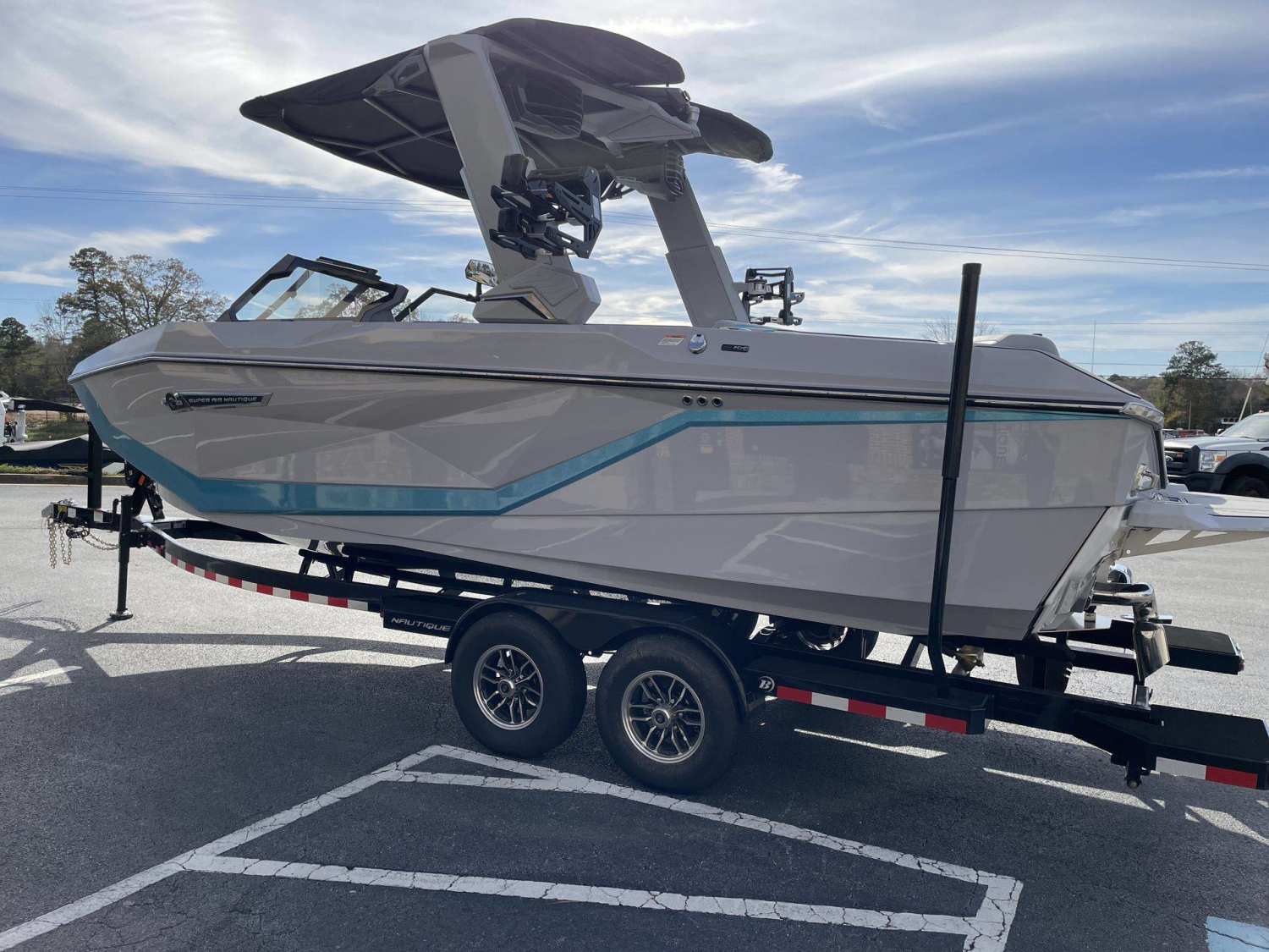 2026 Nautique G23