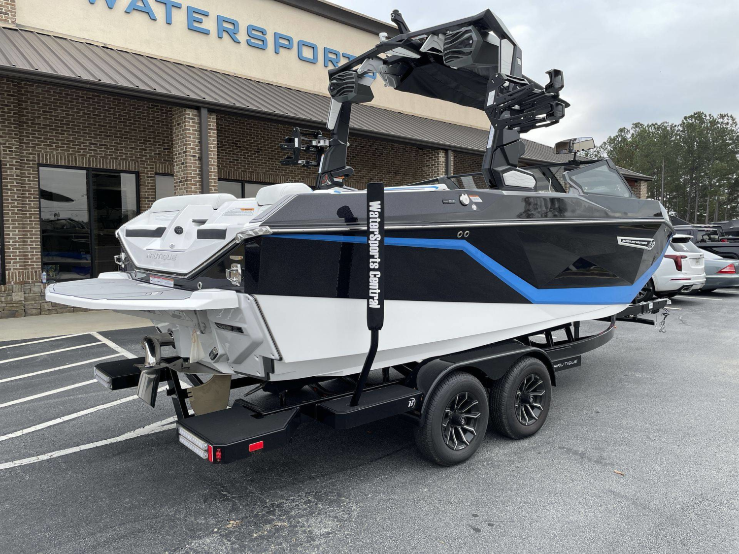 2026 Nautique G21