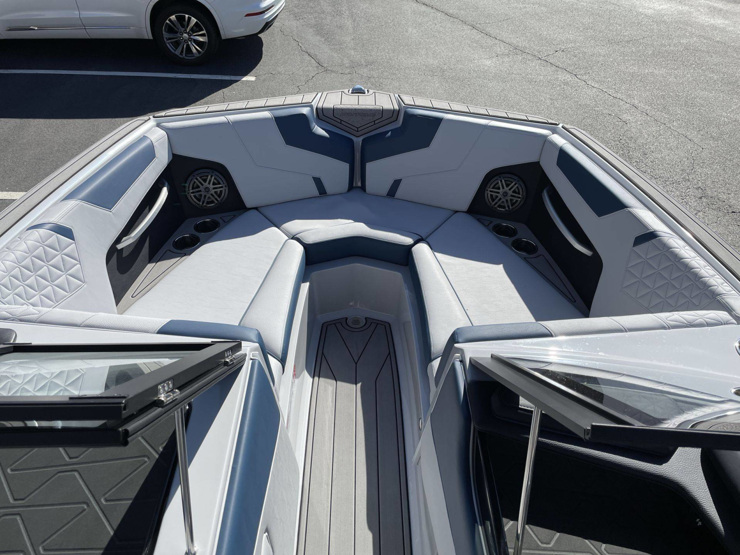 2026 Nautique GS22