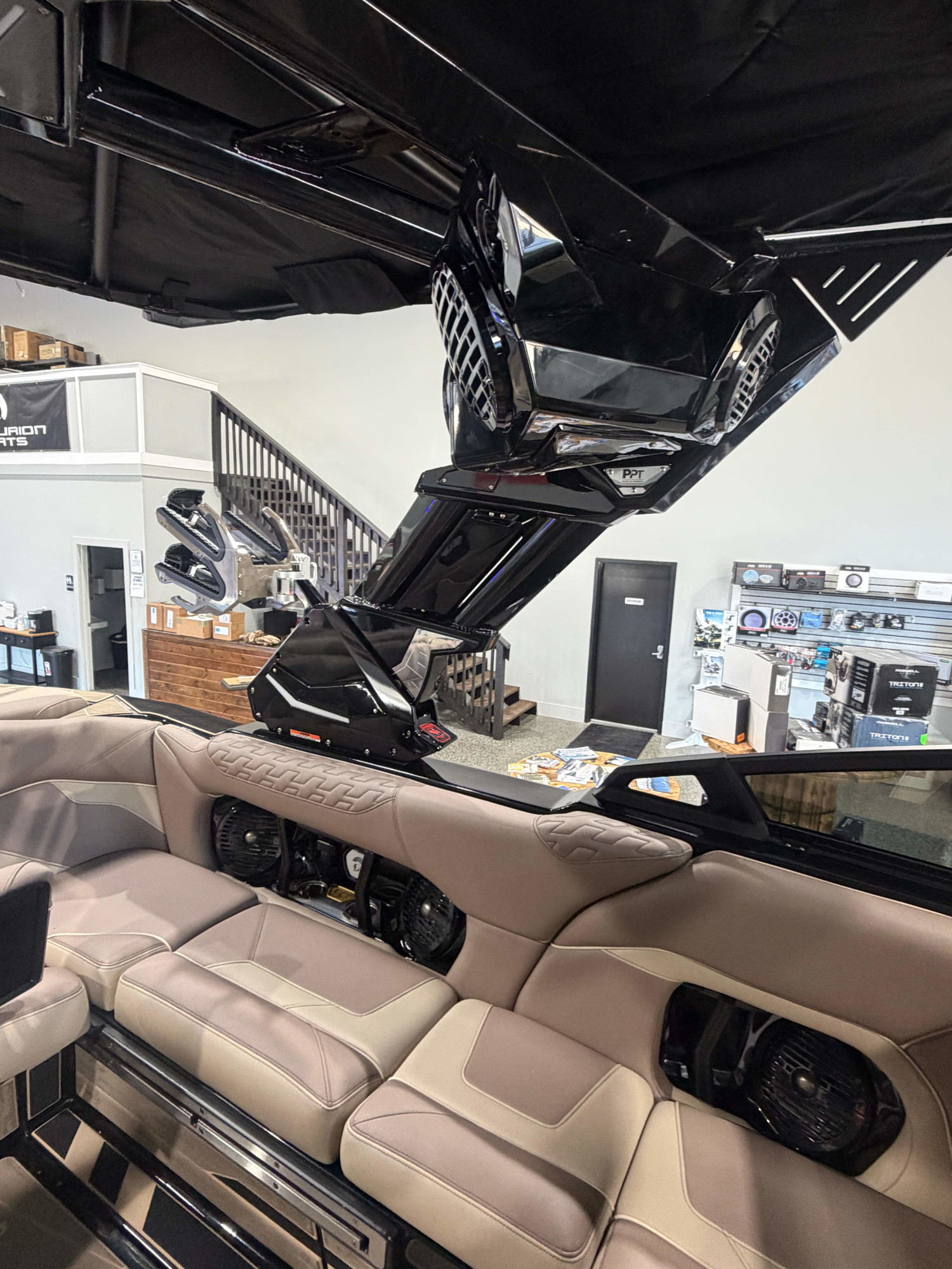 2026 Centurion Ri230