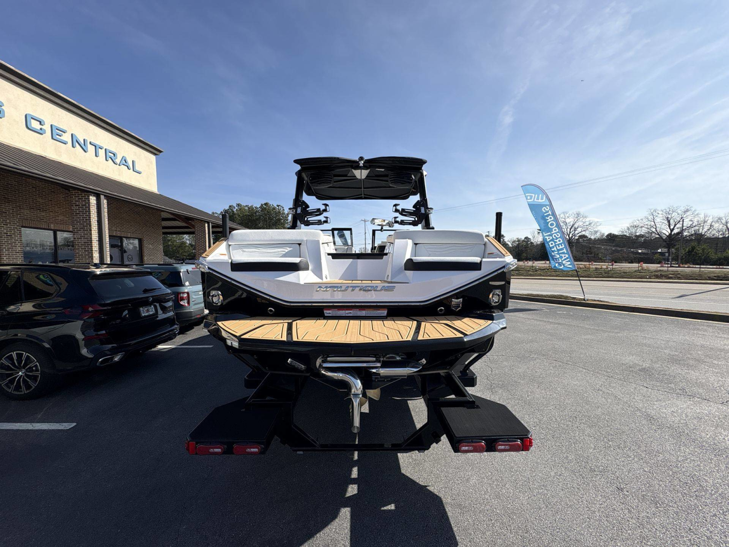2026 Nautique G25