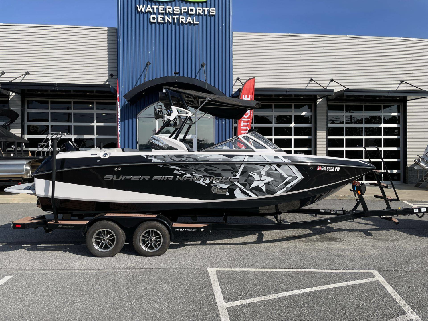 2015 Nautique G23
