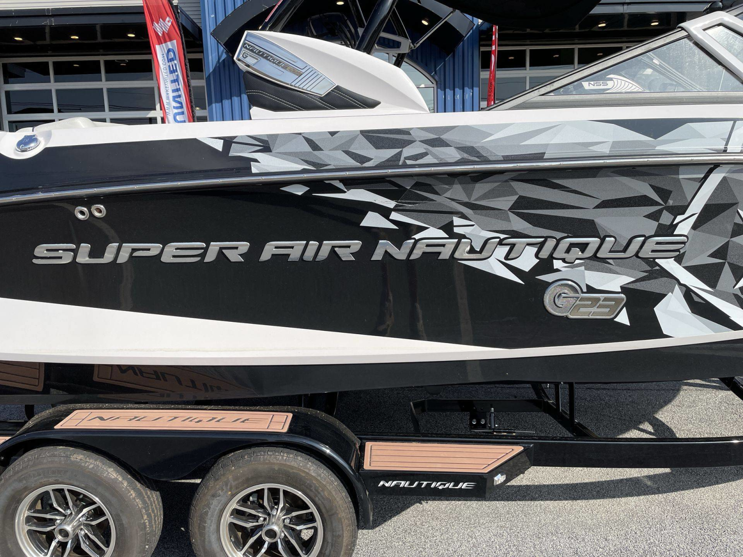 2015 Nautique G23